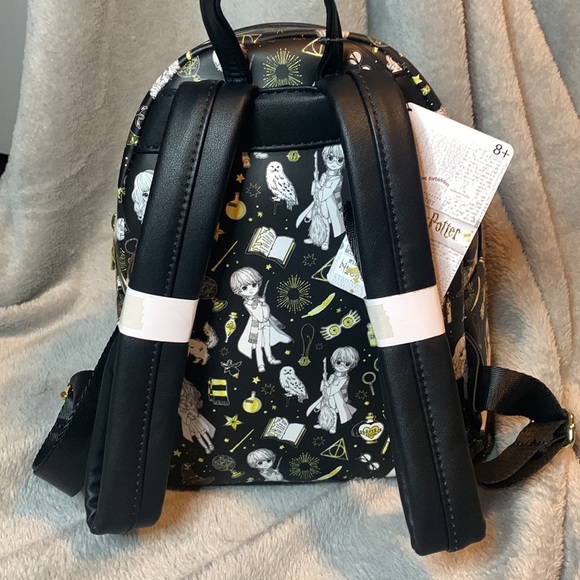 NWT Loungefly Harry Potter Magical Elements Mini Backpack - Picture 4 of 5
